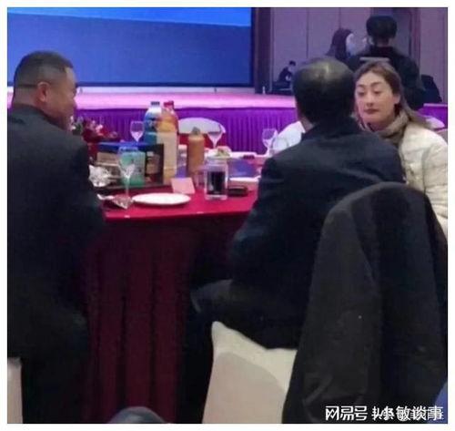 娱乐吃瓜阿姨视频大全,揭秘娱乐圈幕后故事  第2张